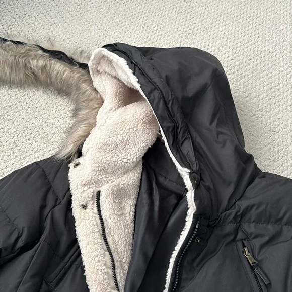 Ralph Lauren Black Women's Puffer Jacket Faux Fur Hood Sz S Small $340 - Picture 3 of 8